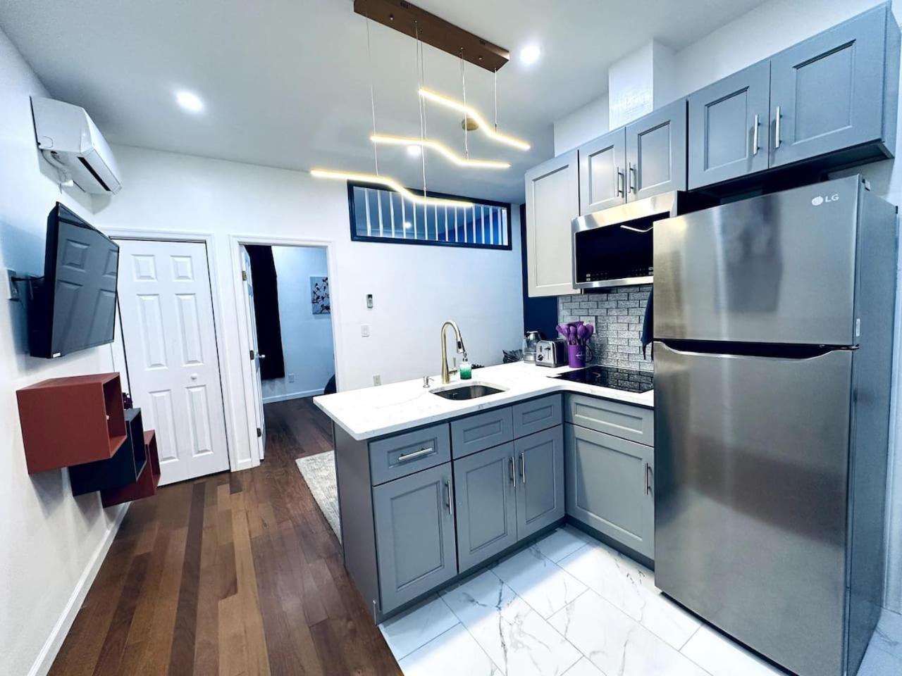 New - 1 Bedroom Close By Rittenhouse Square * Philadelphia